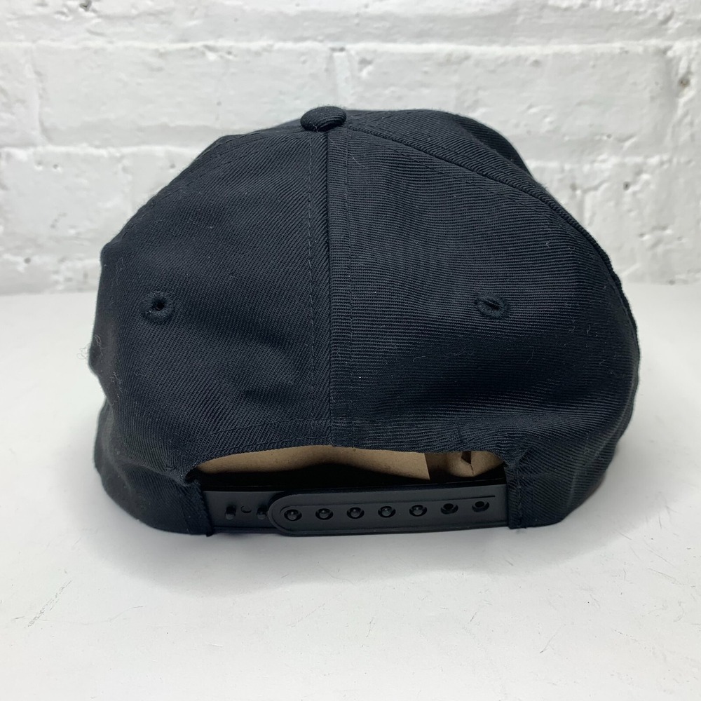 Chicago Bulls HAT World Champions THREE-PEAT 1993 Vintage Snap Back‎ Black - Picture 2 of 4